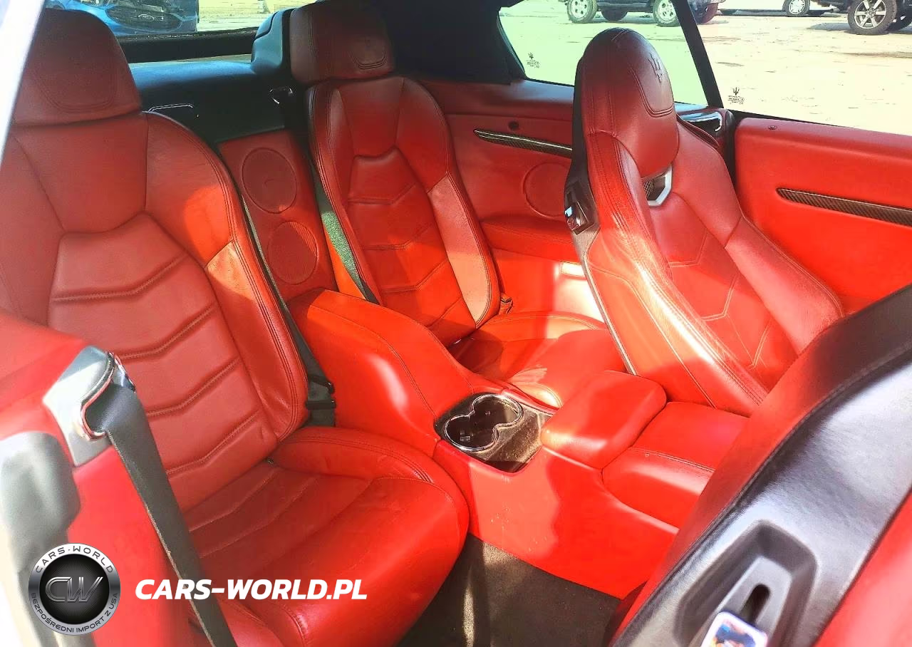 2015 Maserati Granturismo S VIN:ZAM45VMA3F0133889 - 10