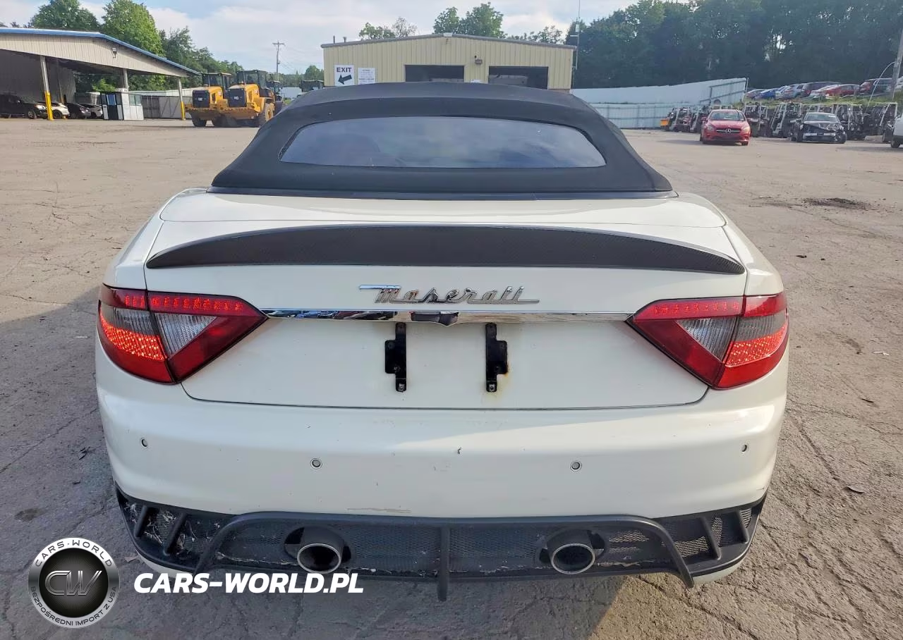 2015 Maserati Granturismo S VIN:ZAM45VMA3F0133889 - 6
