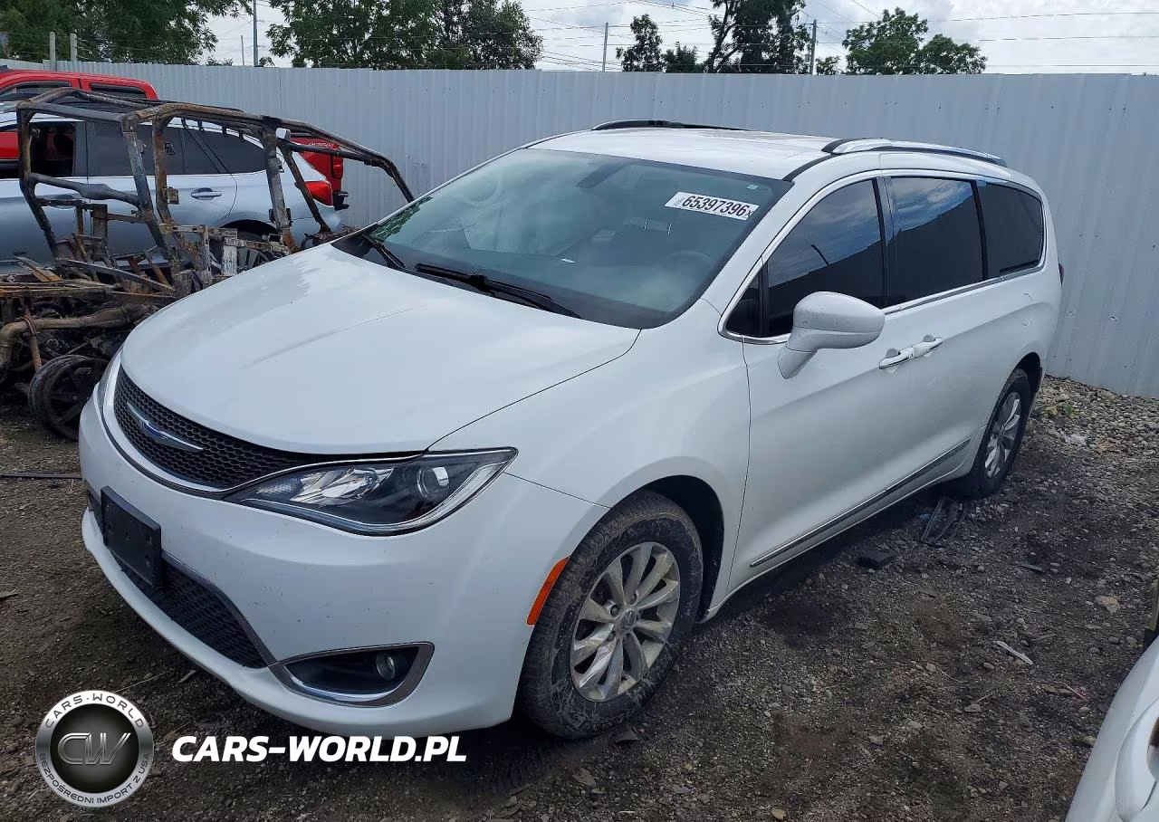 2019 Chrysler Pacifica Touring L