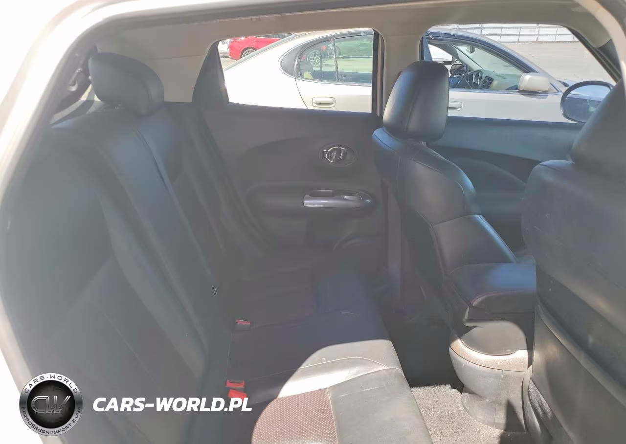 2011 Nissan Juke S VIN:JN8AF5MV2BT029284 - 10