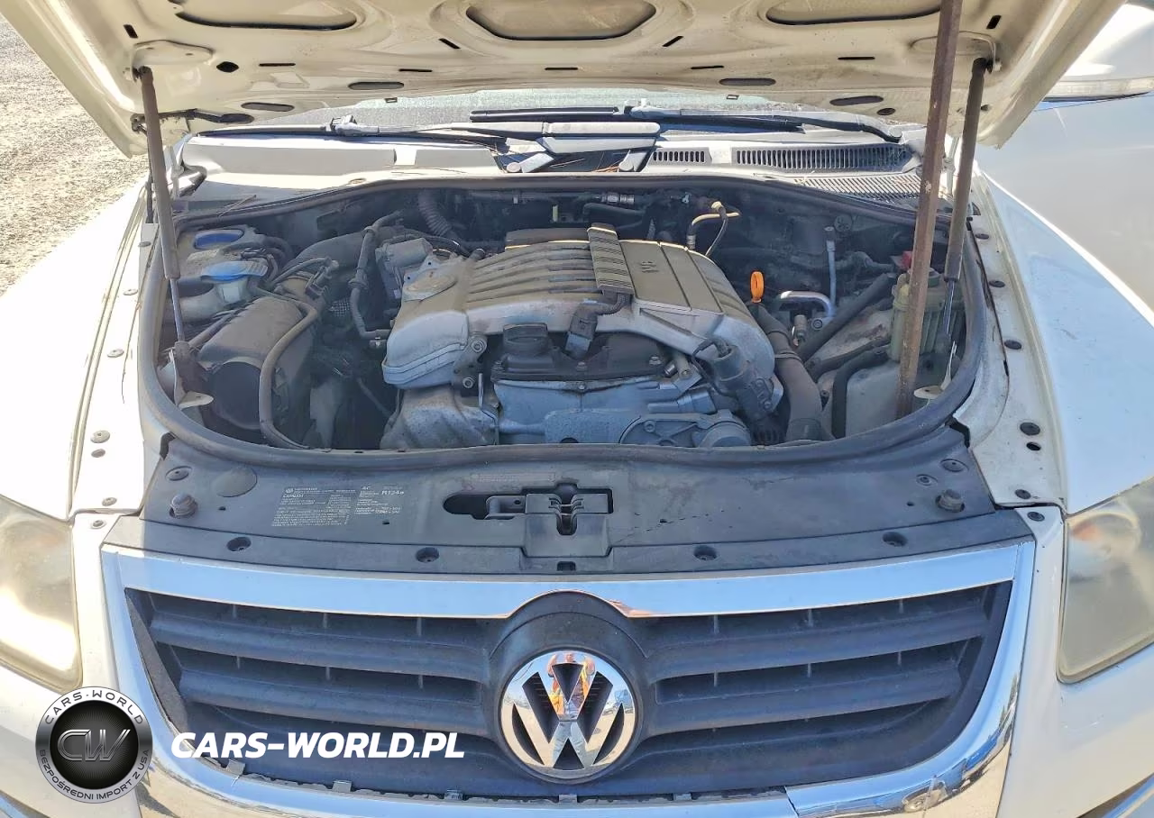 2008 Volkswagen Touareg 2 V6 VIN:WVGBE77L58D025172 - 12