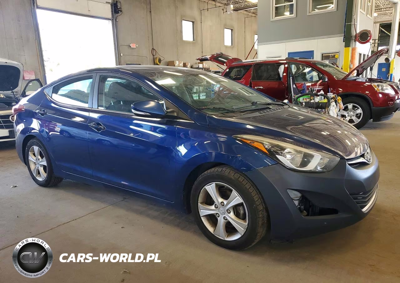 2016 Hyundai Elantra Value Edition VIN:5NPDH4AE5GH686769 - 4
