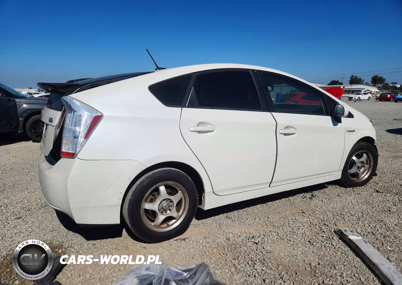 2010 Toyota Prius Iv VIN:JTDKN3DU1A0111571 - 3