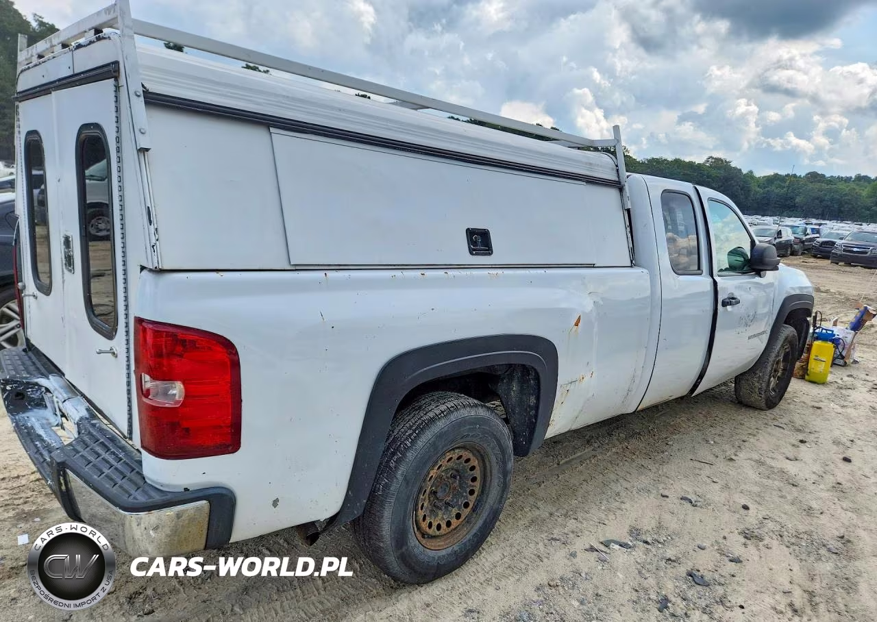 2007 Chevrolet Silverado C1500 VIN:1GCEC19J77E594548 - 3