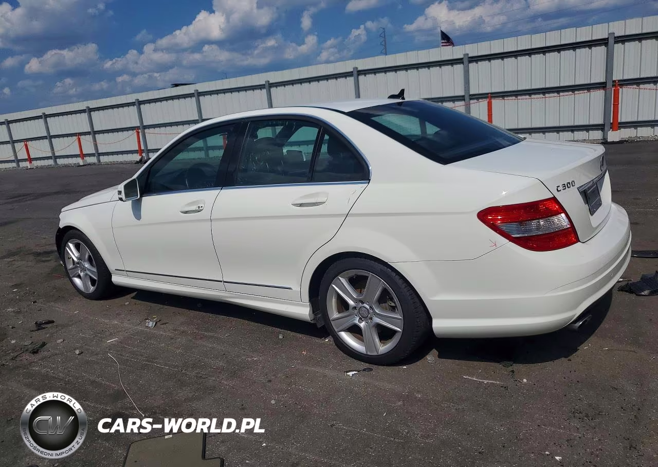 2010 Mercedes-Benz C 300 VIN:WDDGF5EBXAF471047 - 2