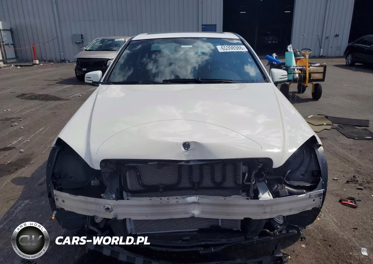2010 Mercedes-Benz C 300 VIN:WDDGF5EBXAF471047 - 5