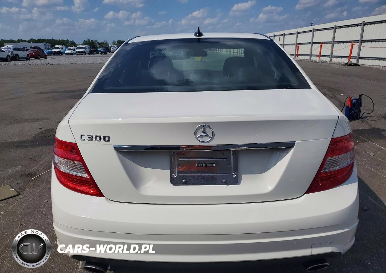 2010 Mercedes-Benz C 300 VIN:WDDGF5EBXAF471047 - 6