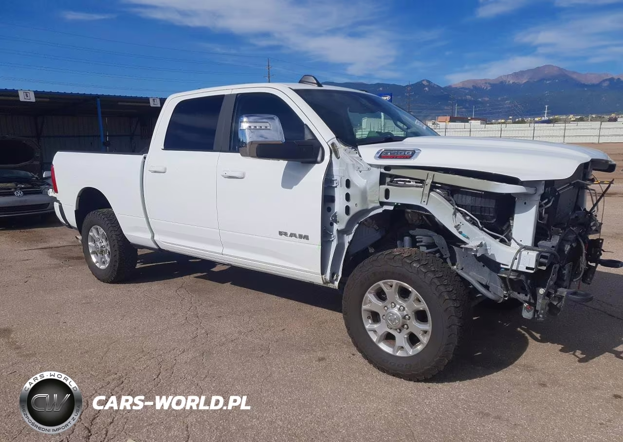 2024 Ram 3500 Laramie VIN:3C63R3EL0RG148849 - 4