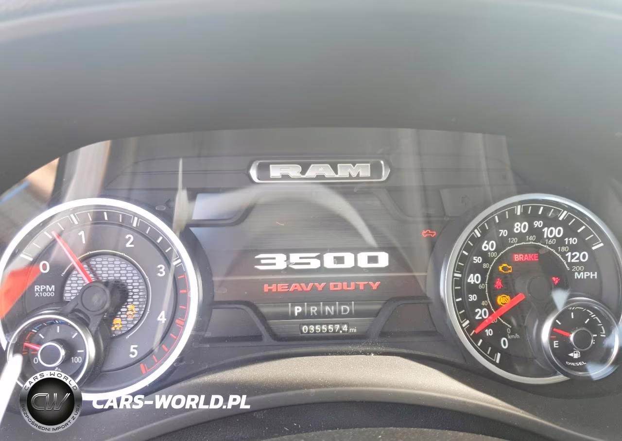 2024 Ram 3500 Laramie VIN:3C63R3EL0RG148849 - 9