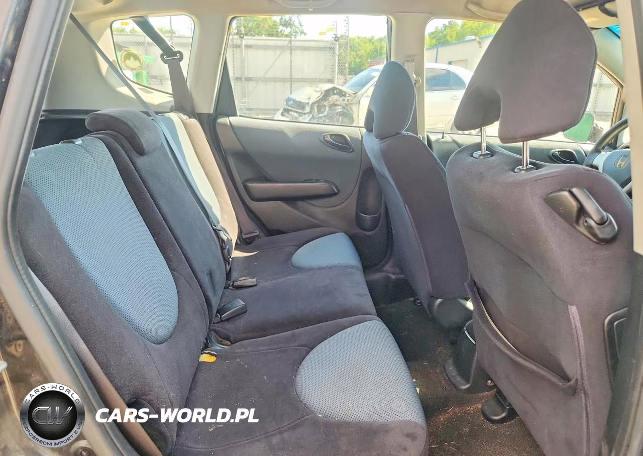 2008 Honda Fit VIN:JHMGD38468S066532 - 10