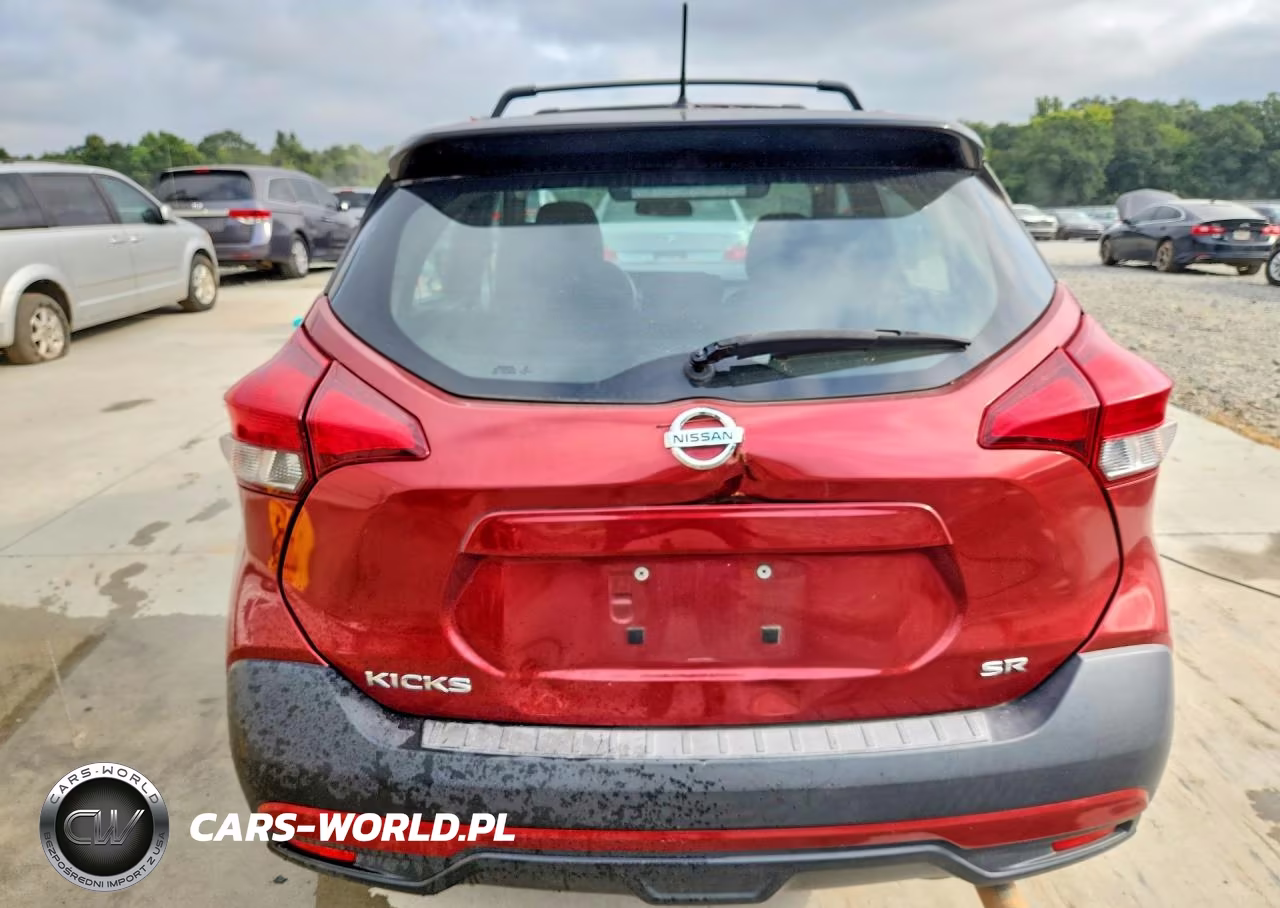 2018 Nissan Kicks Sr VIN:3N1CP5CUXJL510268 - 6
