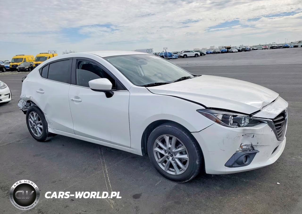 2015 Mazda 3 Touring VIN:3MZBM1V77FM232087 - 4
