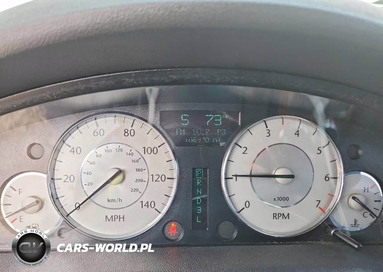 2008 Chrysler 300 Limited VIN:2C3KA33G38H119852 - 9