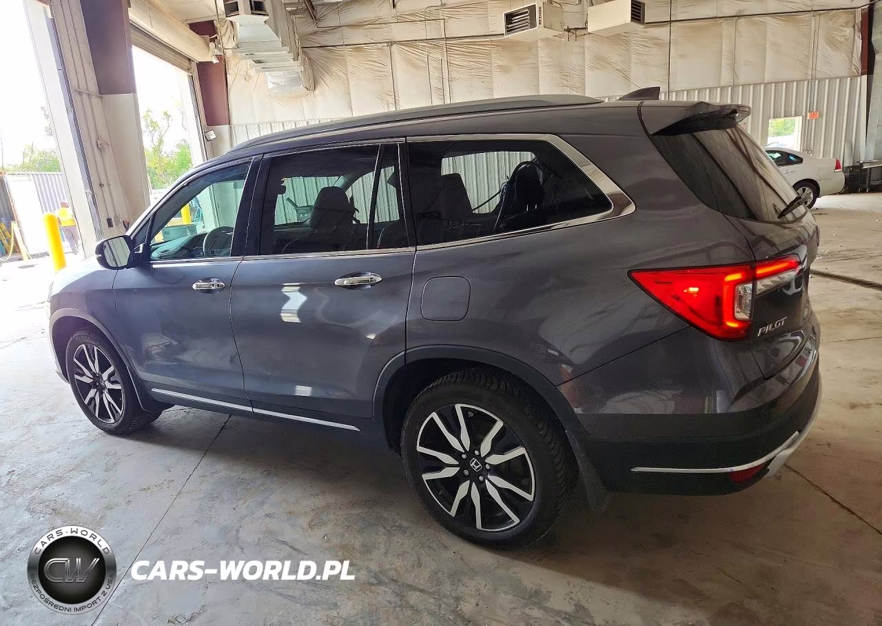 2020 Honda Pilot Touring VIN:5FNYF6H66LB066250 - 2