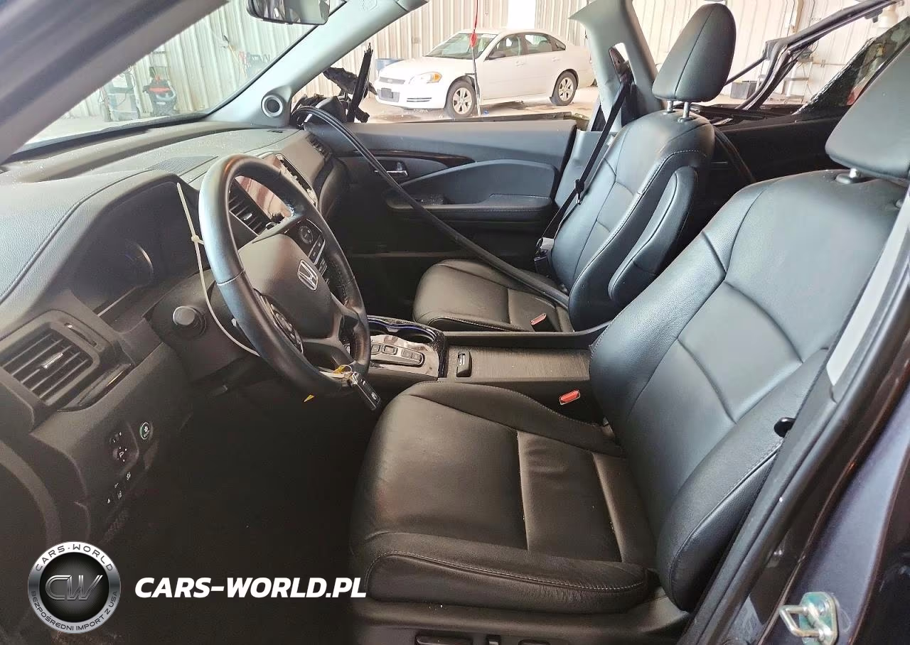 2020 Honda Pilot Touring VIN:5FNYF6H66LB066250 - 7