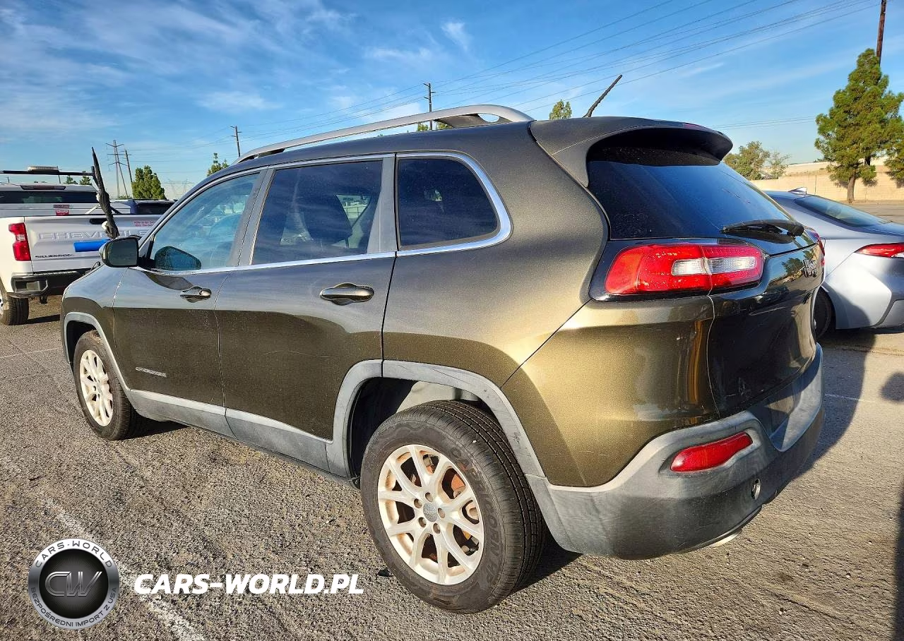 2014 Jeep Cherokee Latitude VIN:1C4PJLCB7EW202767 - 2