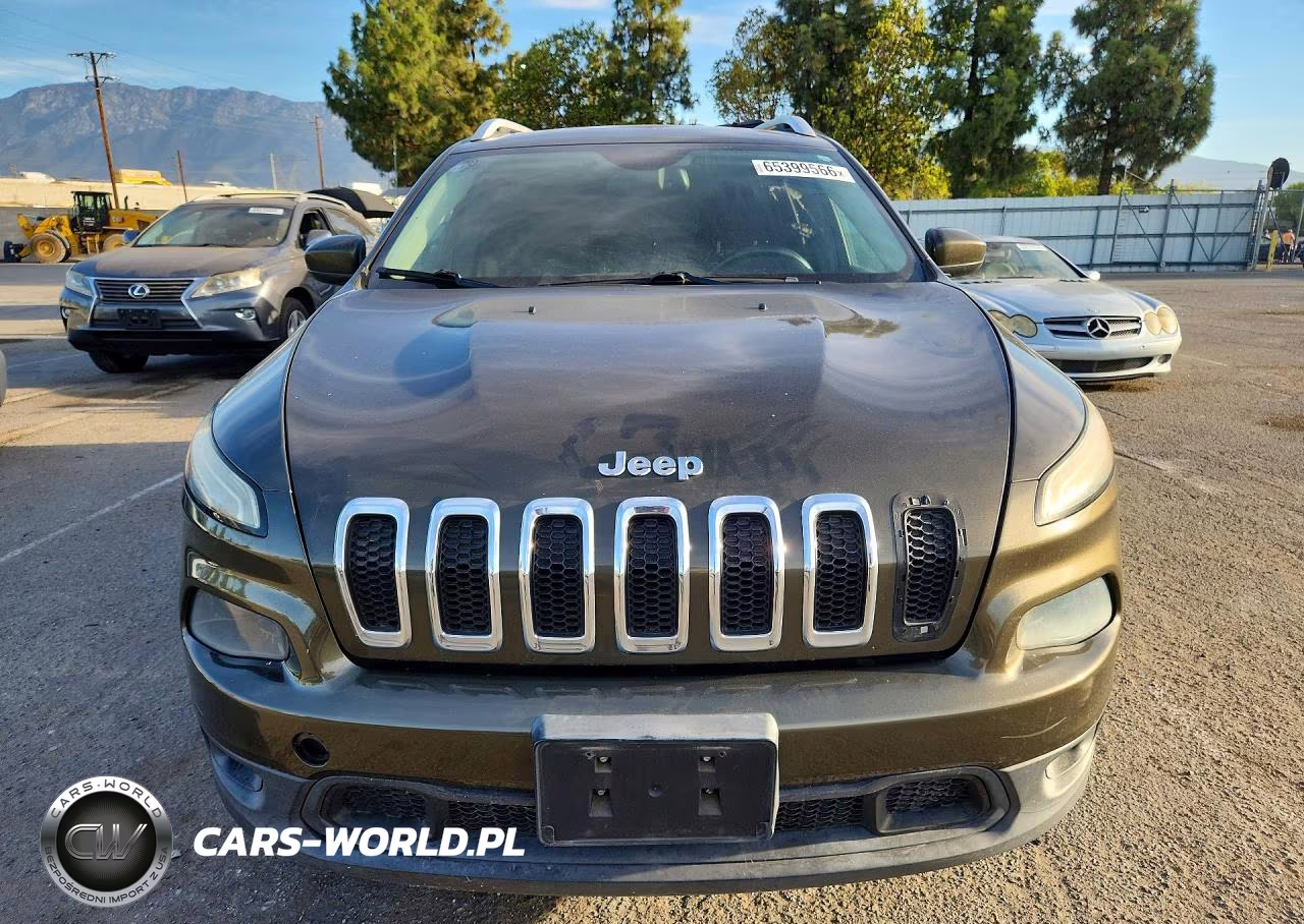 2014 Jeep Cherokee Latitude VIN:1C4PJLCB7EW202767 - 5