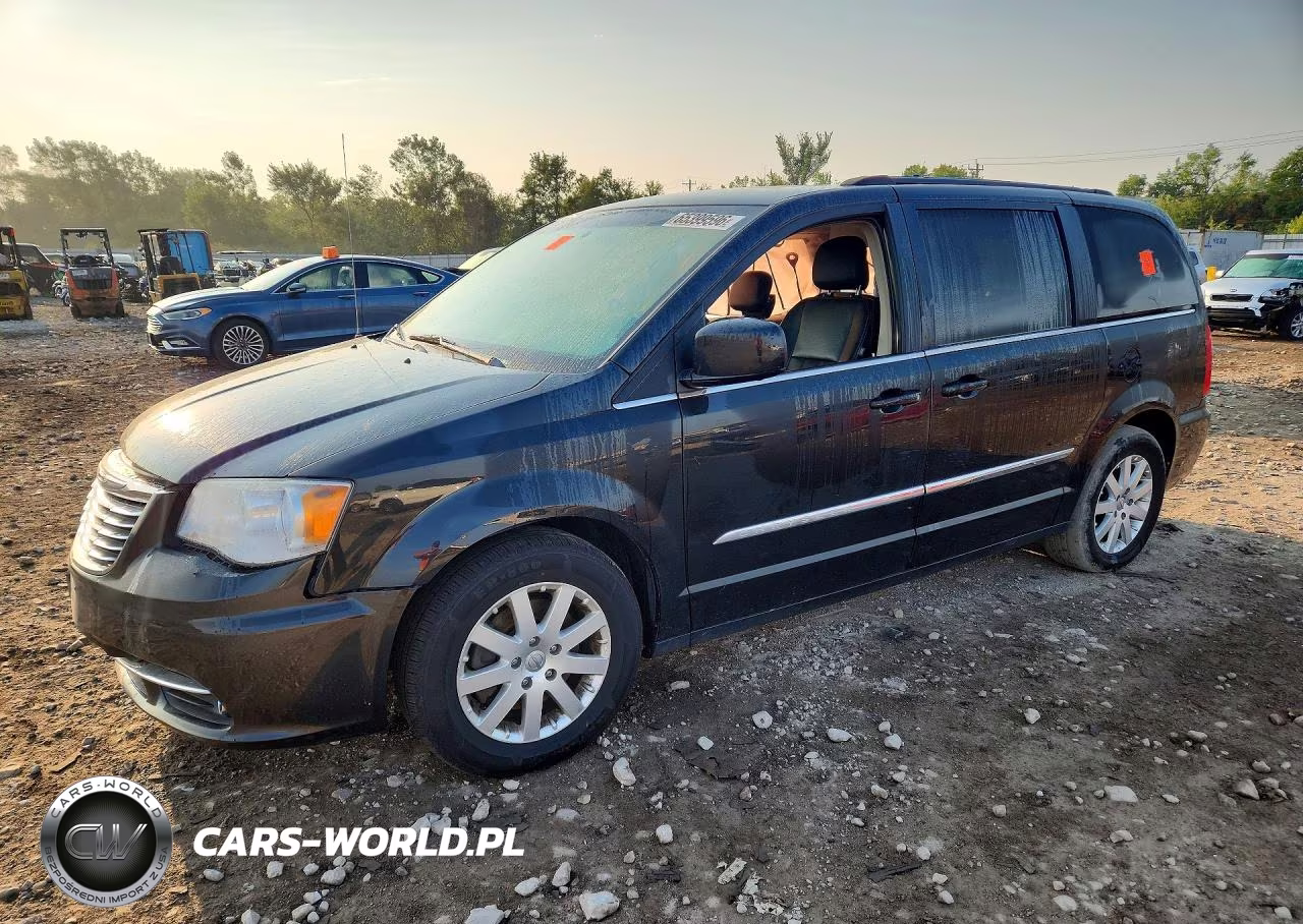 2016 Chrysler Town & Country Touring VIN:2C4RC1BG2GR268305 - 1