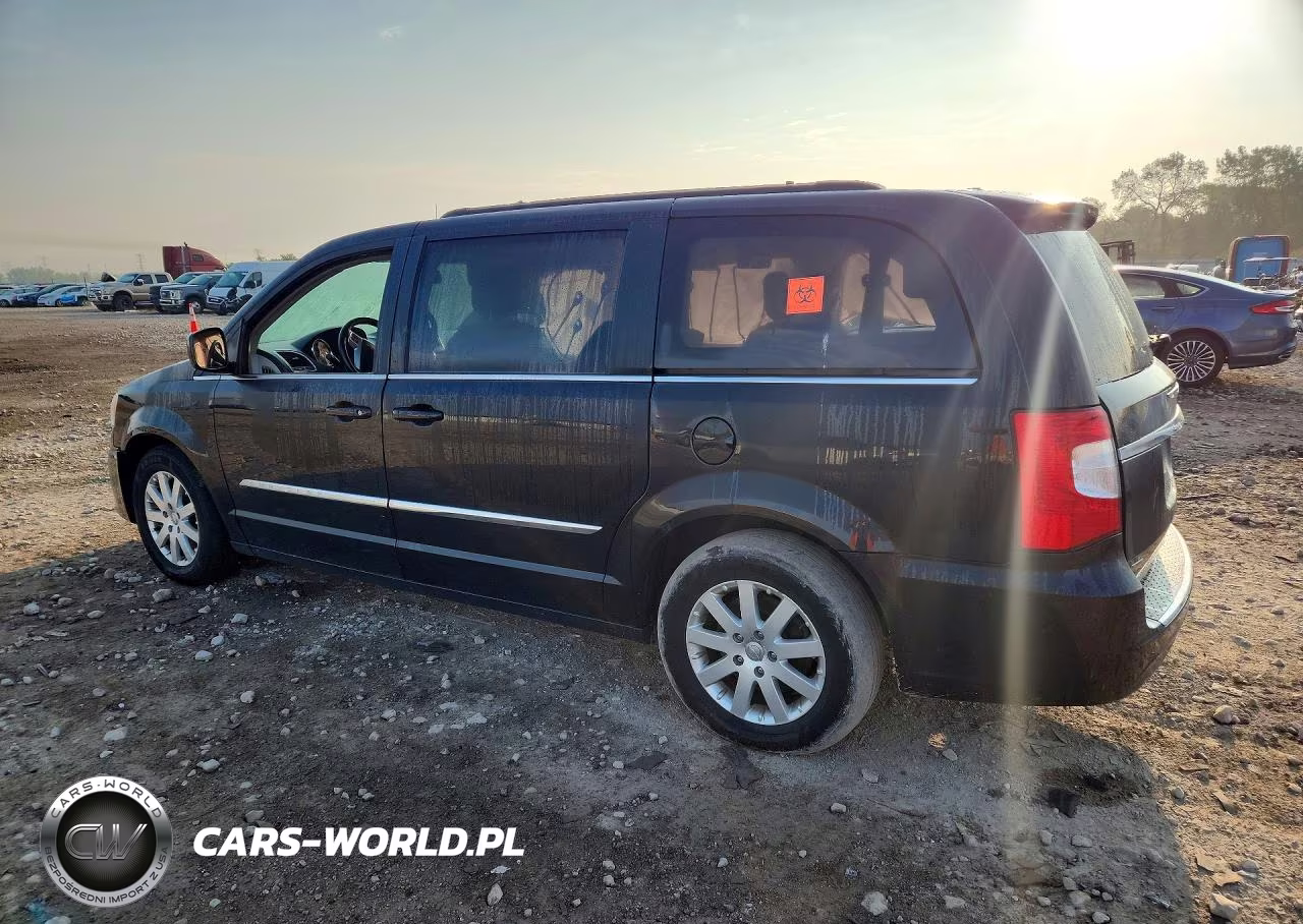 2016 Chrysler Town & Country Touring VIN:2C4RC1BG2GR268305 - 2