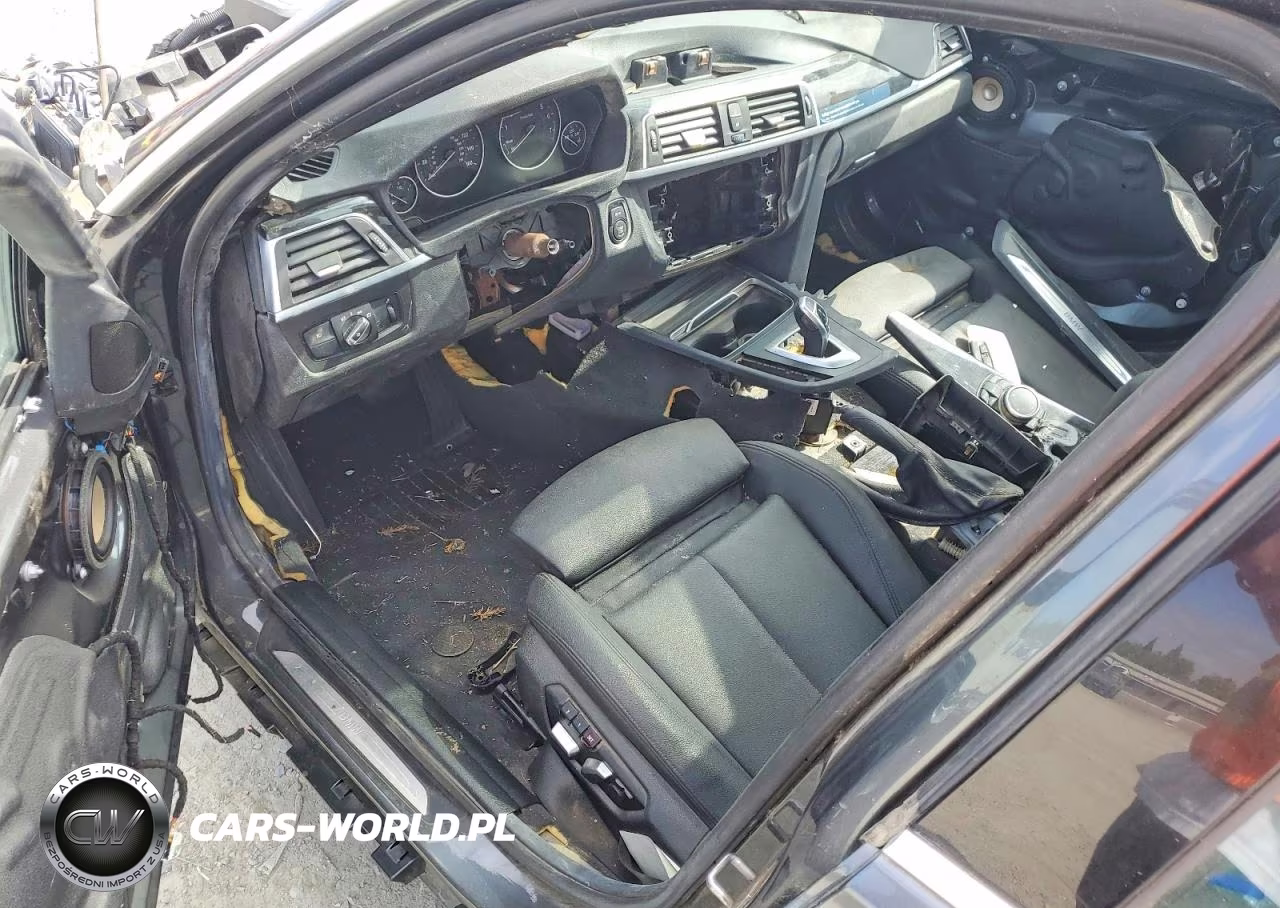 2017 BMW 330 Xi VIN:WBA8D9C5XHK678402 - 8