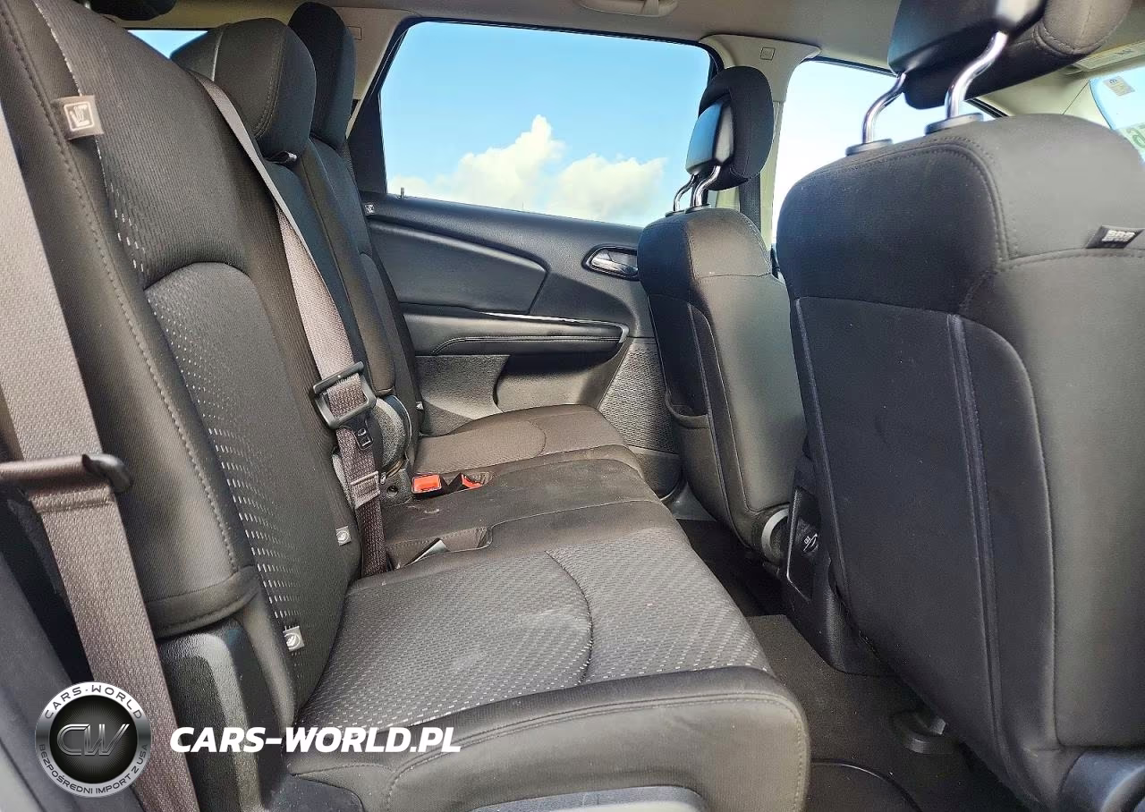 2019 Dodge Journey Se VIN:3C4PDCBB4KT867359 - 11