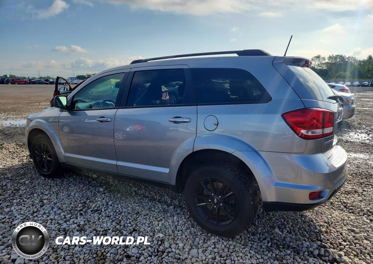 2019 Dodge Journey Se VIN:3C4PDCBB4KT867359 - 2