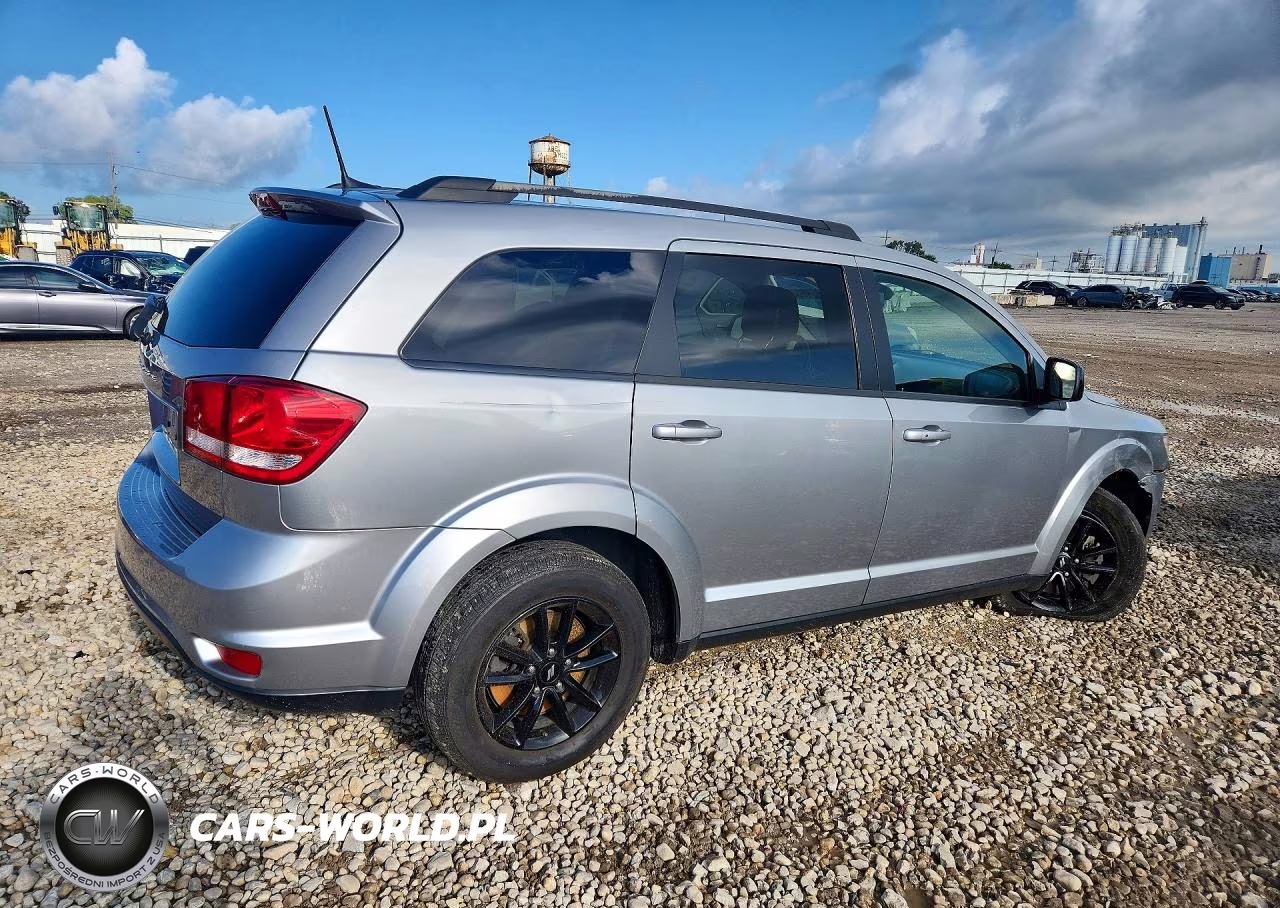 2019 Dodge Journey Se VIN:3C4PDCBB4KT867359 - 3