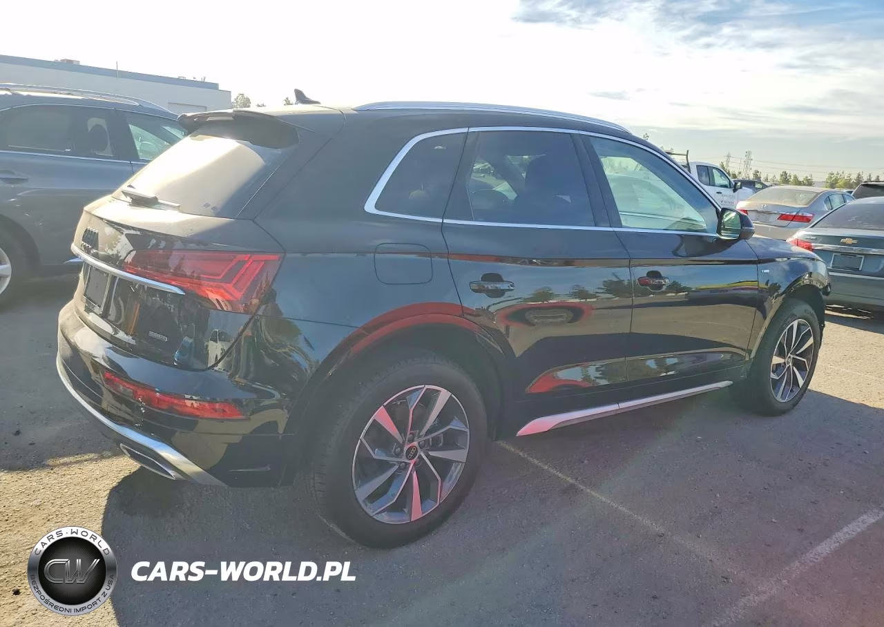 2023 Audi Q5 Premium 45 VIN:WA1GAAFY0P2161441 - 3