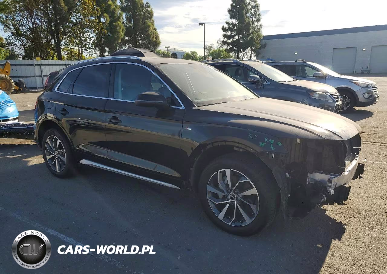 2023 Audi Q5 Premium 45 VIN:WA1GAAFY0P2161441 - 4