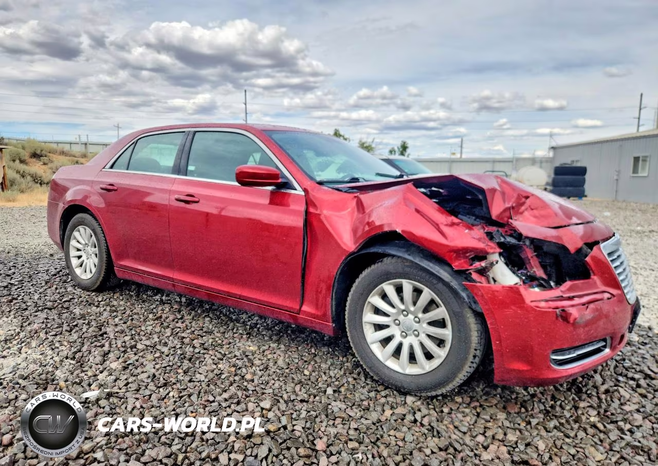 2012 Chrysler 300 VIN:2C3CCAAG0CH207790 - 4