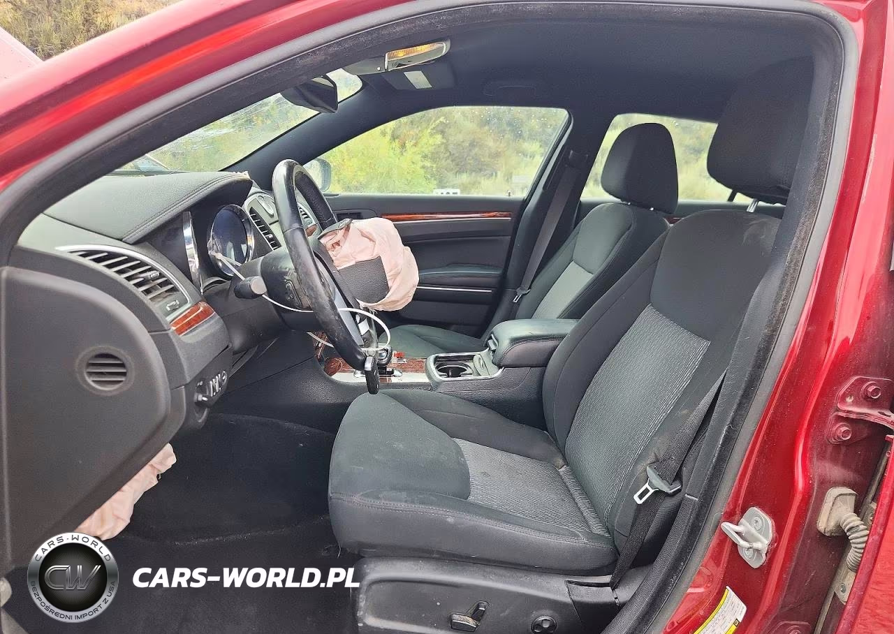2012 Chrysler 300 VIN:2C3CCAAG0CH207790 - 7