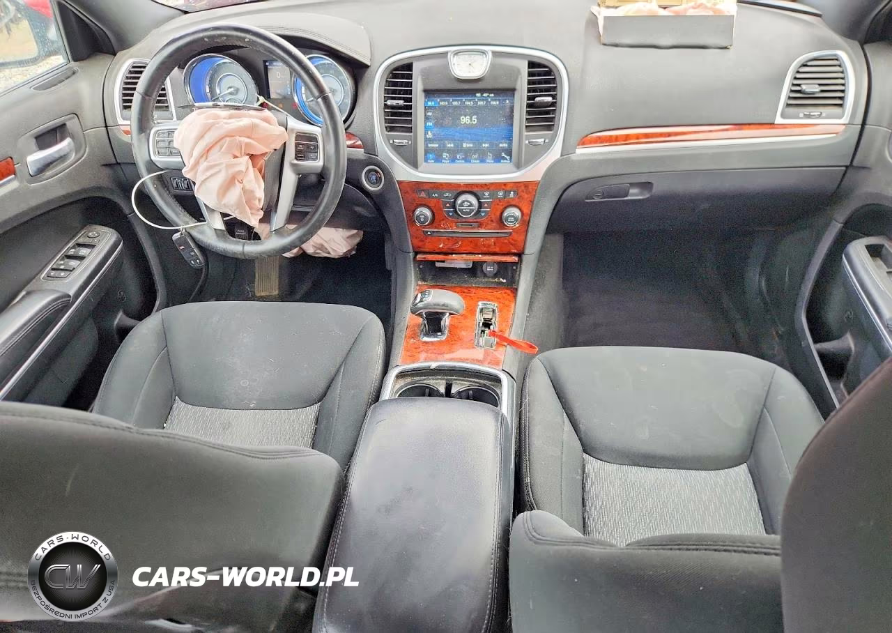 2012 Chrysler 300 VIN:2C3CCAAG0CH207790 - 8