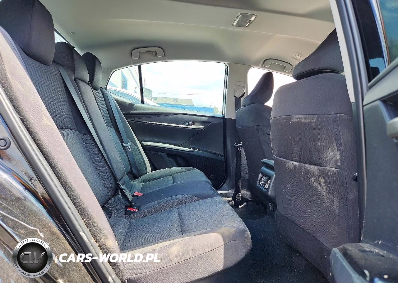 2025 Toyota Camry Le VIN:4T1DAACK4SU034161 - 10
