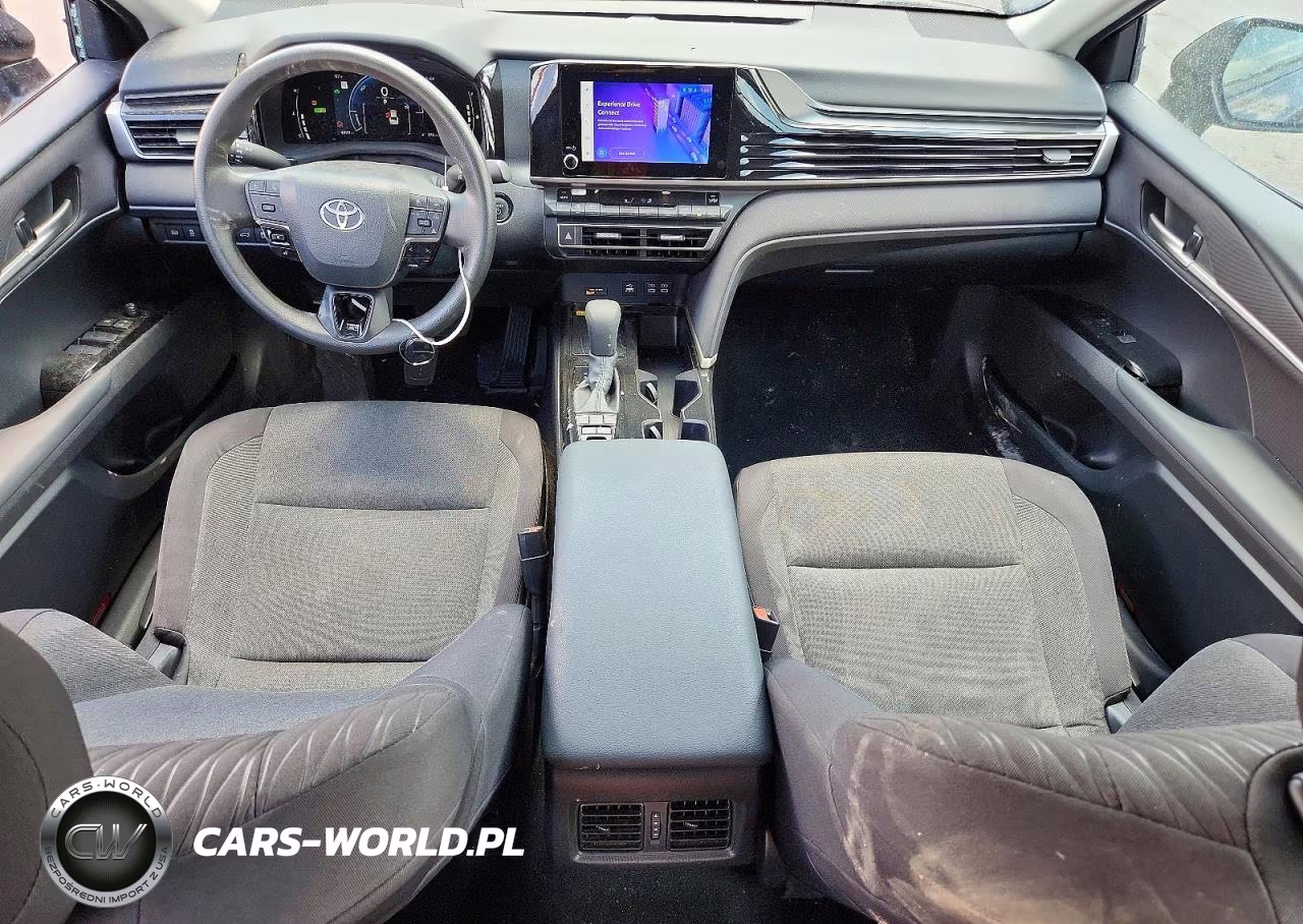 2025 Toyota Camry Le VIN:4T1DAACK4SU034161 - 8