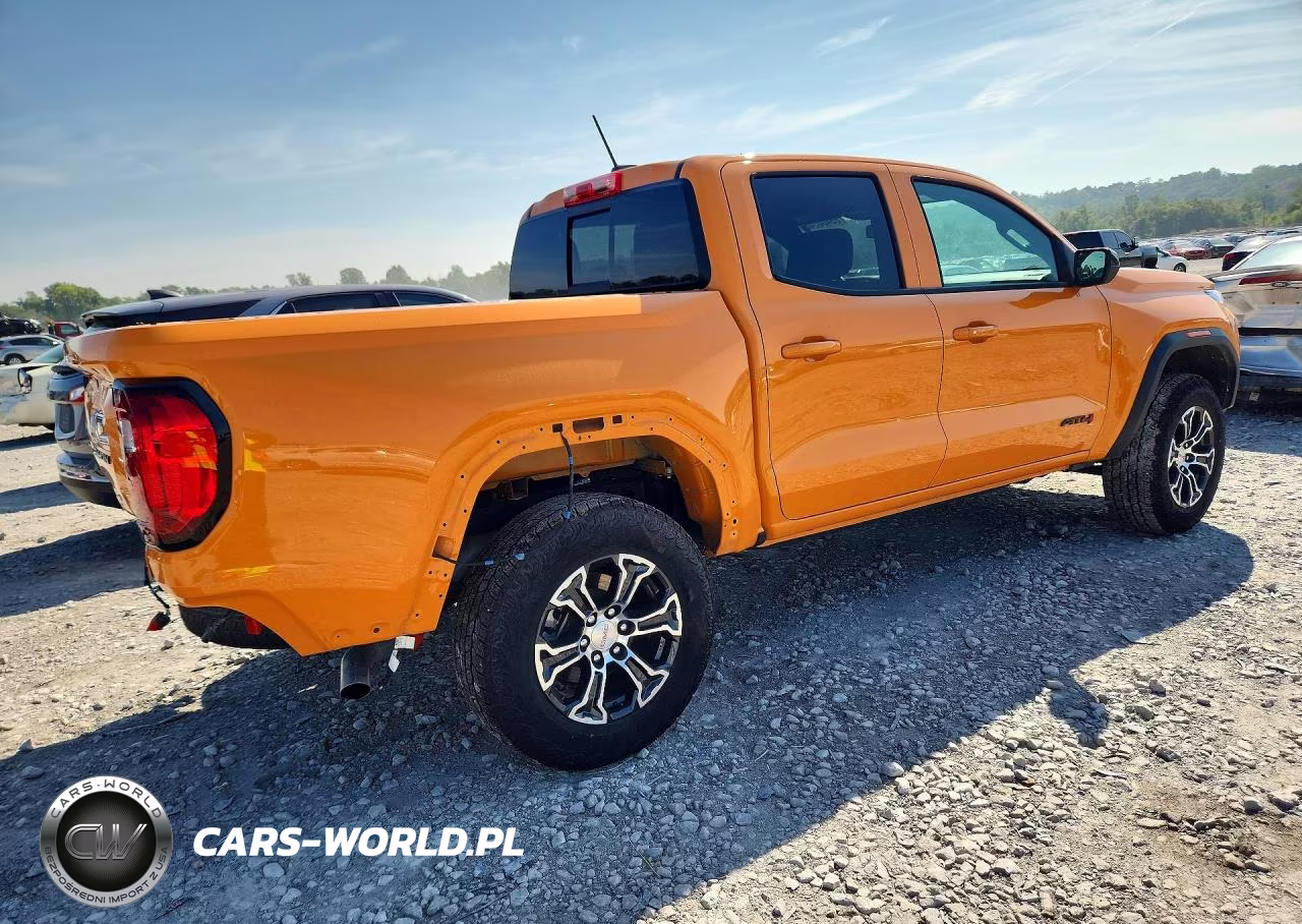 2025 GMC Canyon At4 VIN:1GTP2DEK8S1172946 - 3