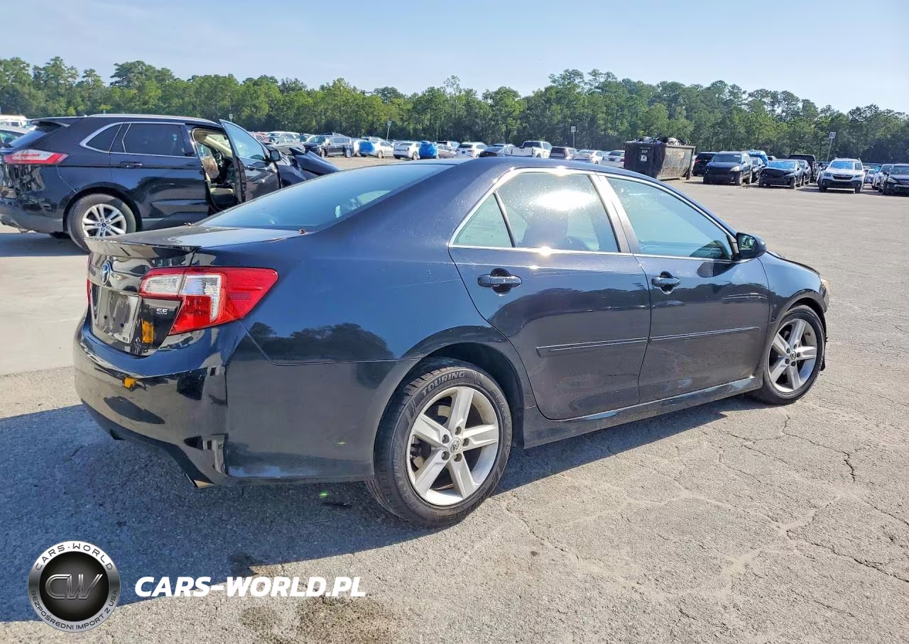 2014 Toyota Camry Se VIN:4T1BF1FK2EU468717 - 3
