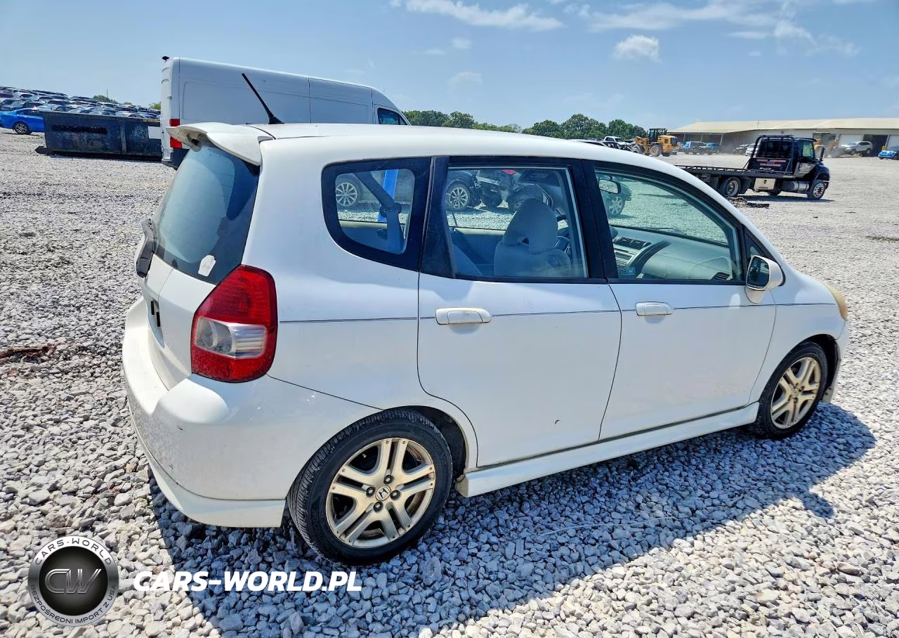 2007 Honda Fit S VIN:JHMGD38637S017756 - 3