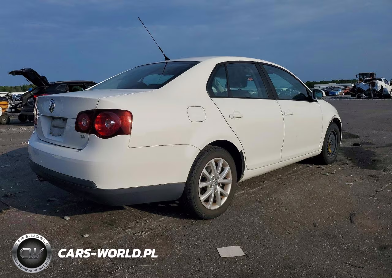 2010 Volkswagen Jetta Limited VIN:3VWAZ7AJ7AM105799 - 3