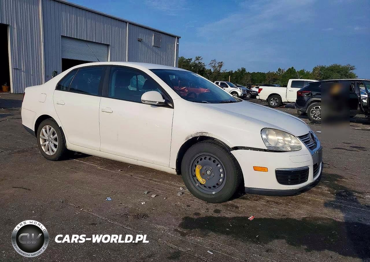2010 Volkswagen Jetta Limited VIN:3VWAZ7AJ7AM105799 - 4