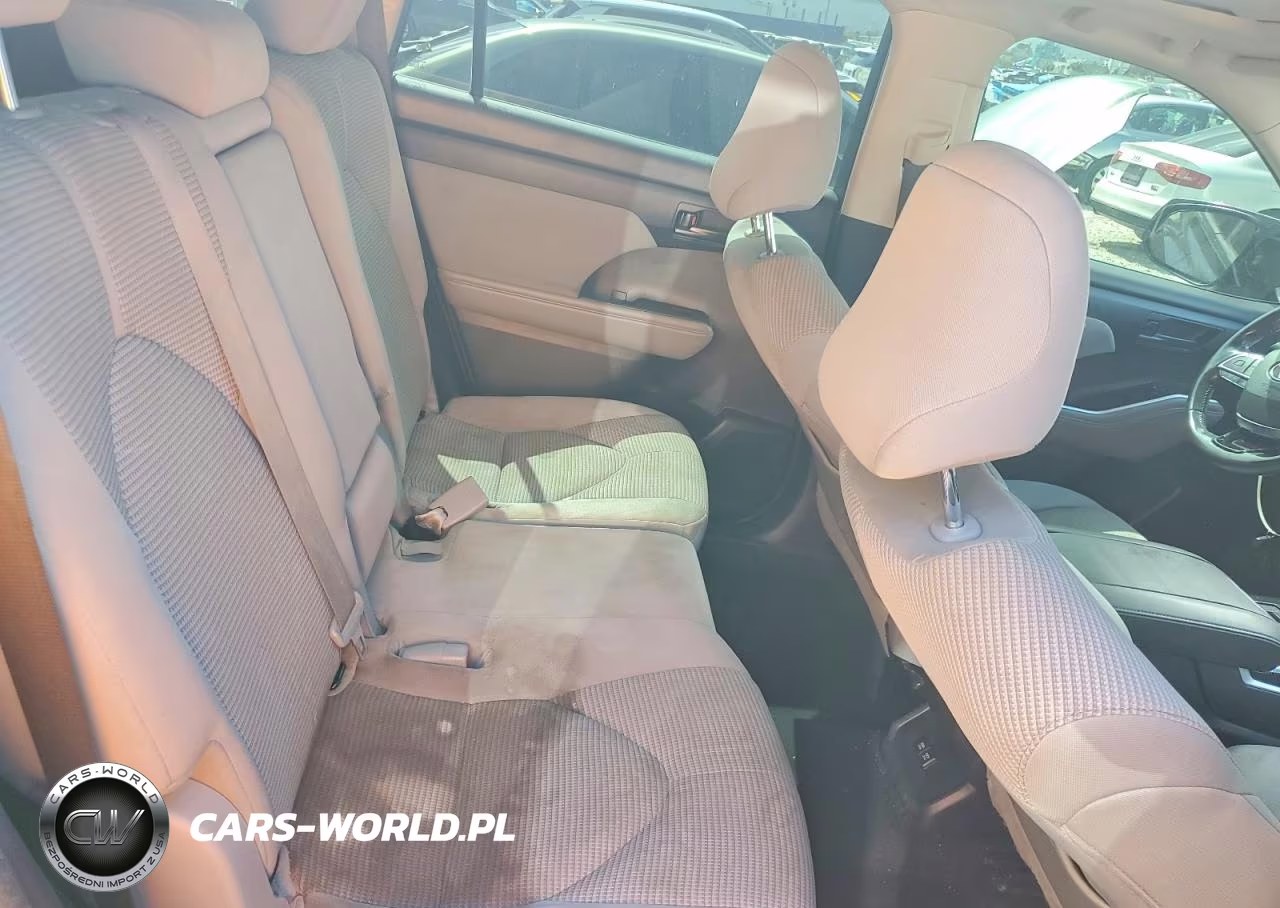 2021 Toyota Highlander Xle VIN:5TDGZRBH4MS112959 - 11