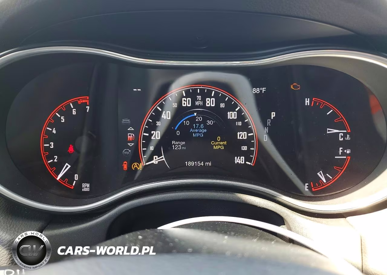 2019 Dodge Durango Sxt VIN:1C4RDJAG5KC738682 - 9