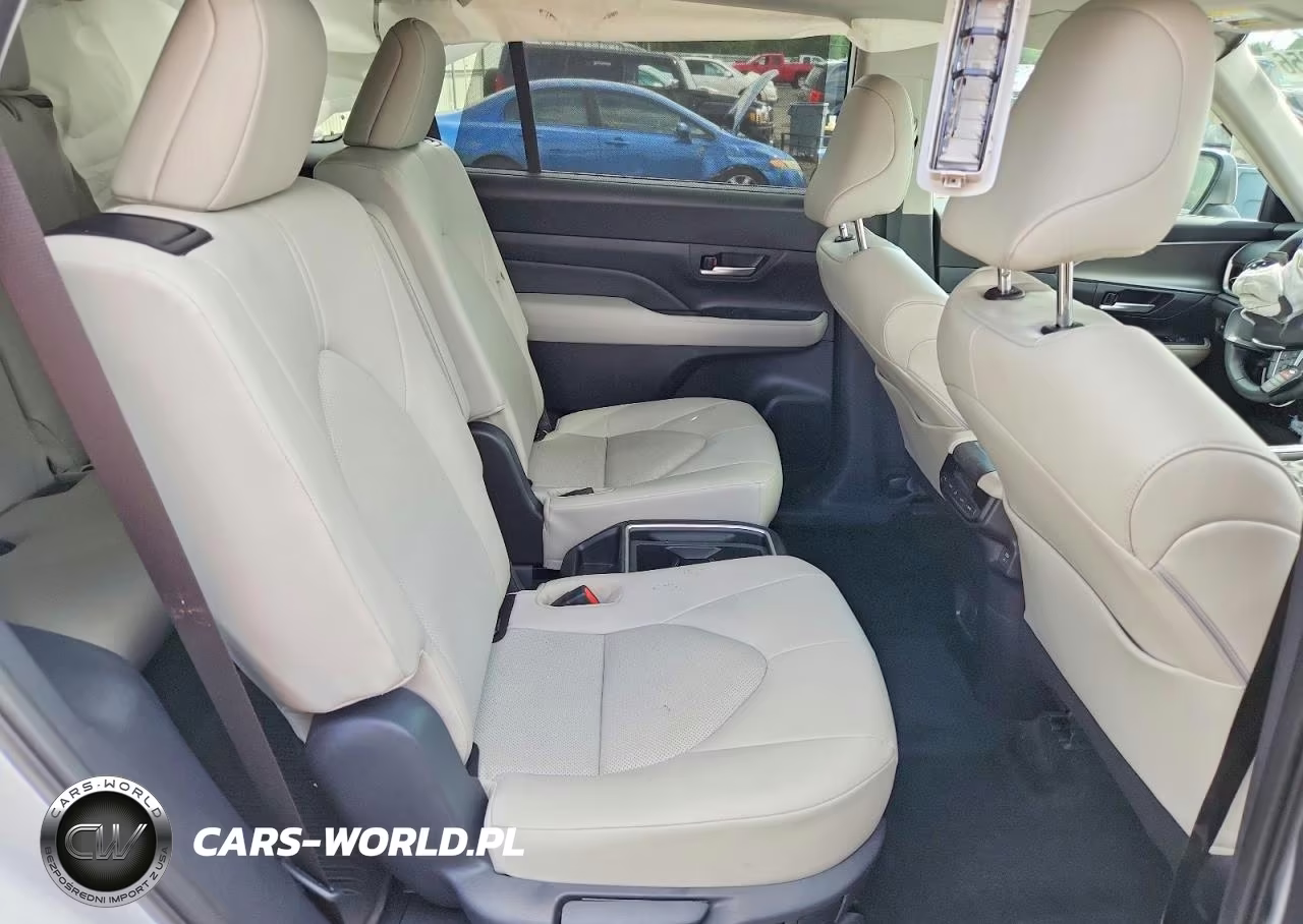2025 Toyota Grand Highlander Hybrid Xle VIN:5TDACAB50SS063478 - 11