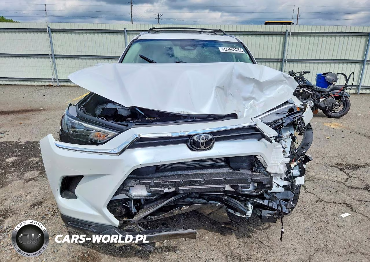 2025 Toyota Grand Highlander Hybrid Xle VIN:5TDACAB50SS063478 - 5