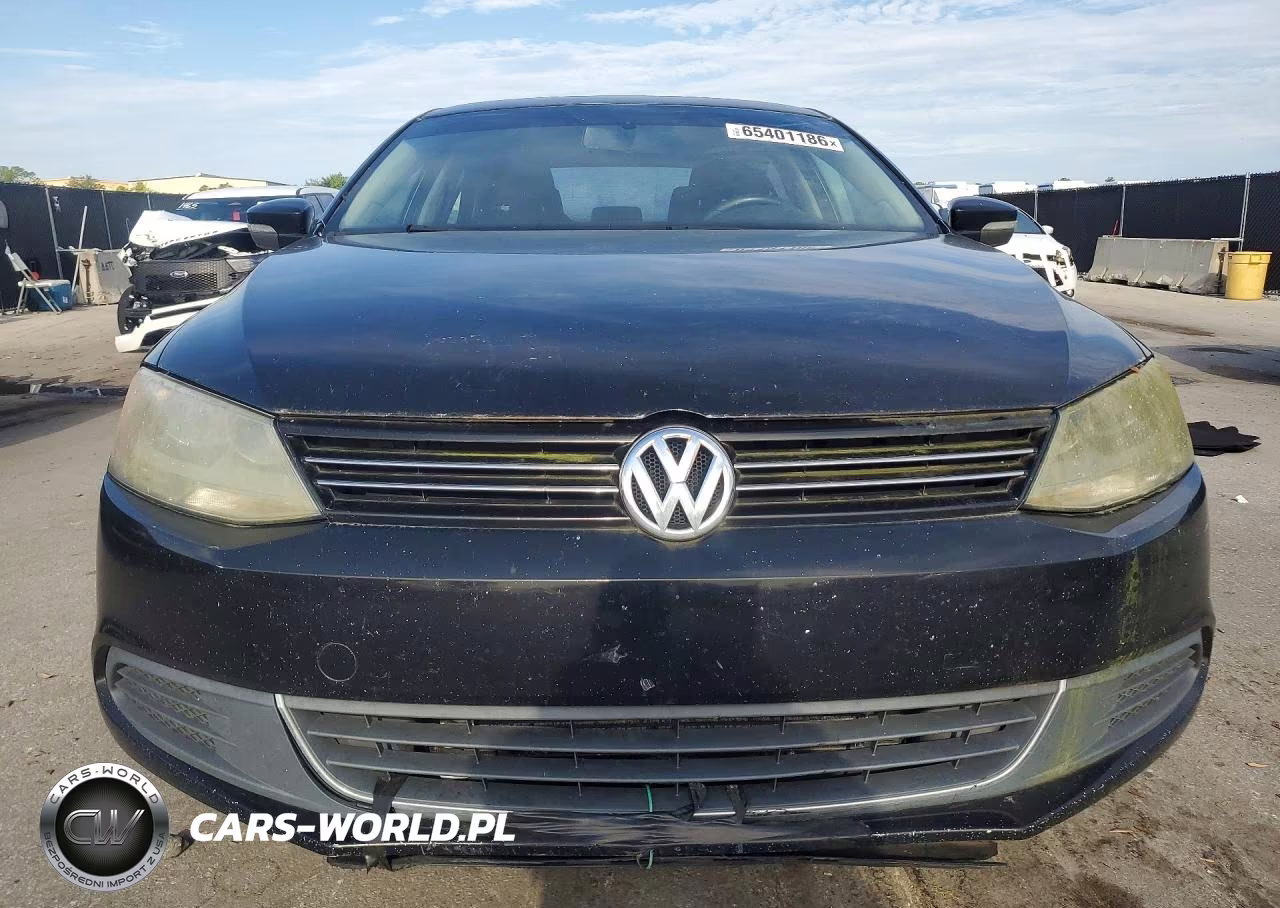 2013 Volkswagen Jetta Se VIN:3VWDX7AJ9DM353947 - 5