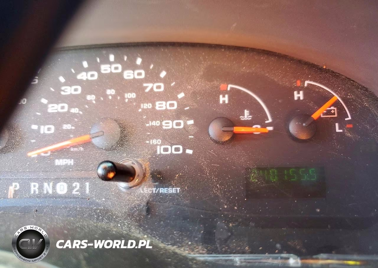 2007 Ford Econoline E250 Van VIN:1FTNE24WX7DA25928 - 9