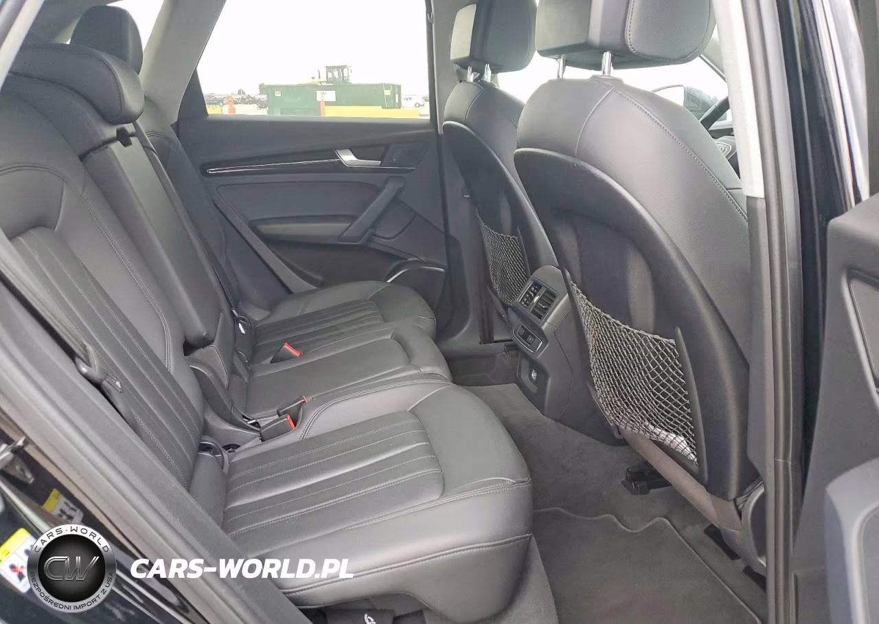 2020 Audi Q5 Premium VIN:WA1ANAFYXL2038783 - 11