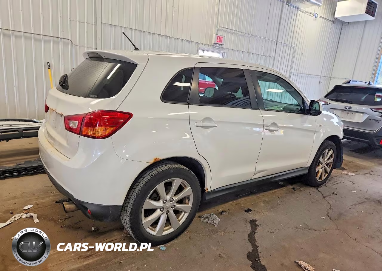 2013 Mitsubishi Outlander Sport Es VIN:4A4AR3AU6DE004679 - 3