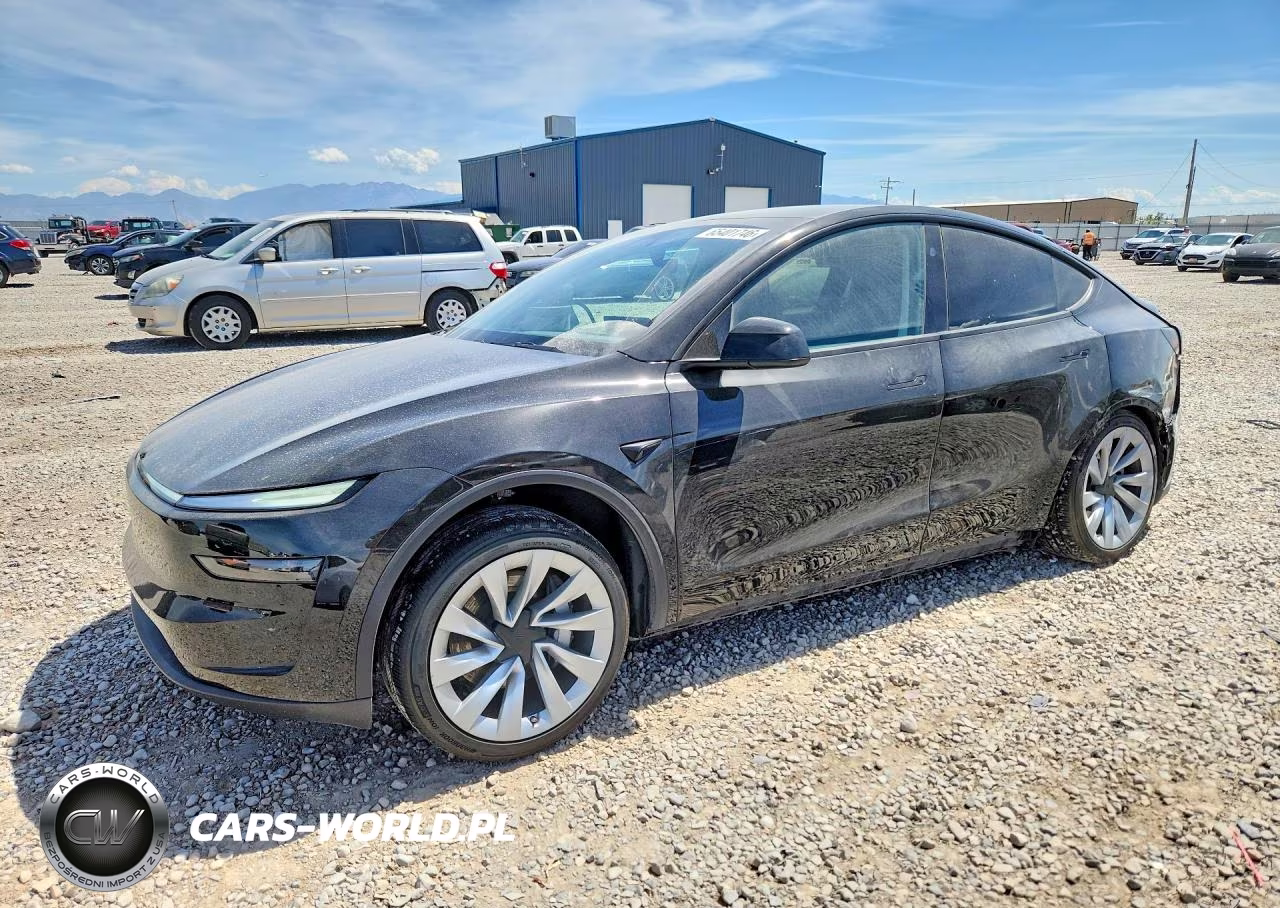2026 Tesla Model Y VIN:7SAYGDEE5TF370458 - 1