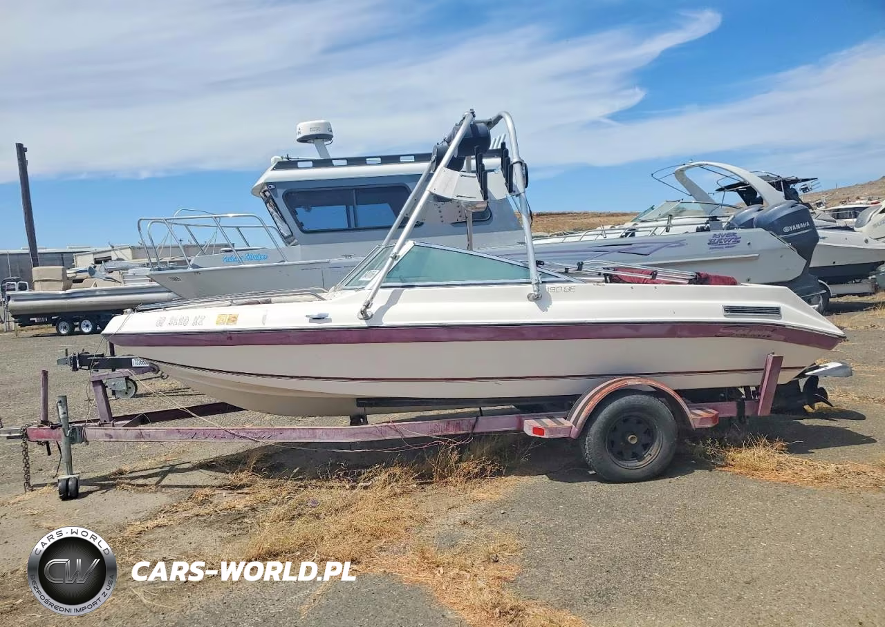 1992 Seaswirl Boat VIN:BRCB211CD292 - 4