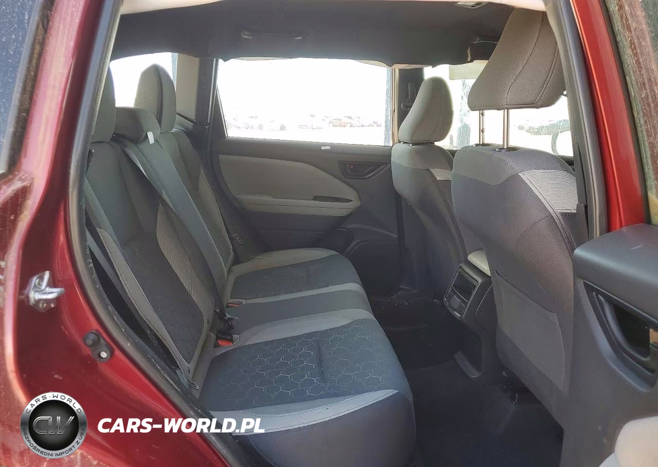 2025 Subaru Forester VIN:JF2SLDAC4SH556818 - 11